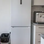 With 2 Bathrooms *