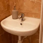 With 2 Bathrooms Appartement