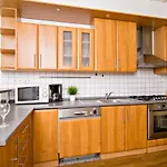 With 2 Bathrooms Appartement