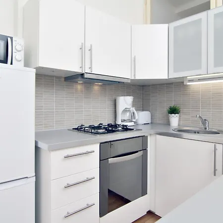 Apartament With 2 Bathrooms *