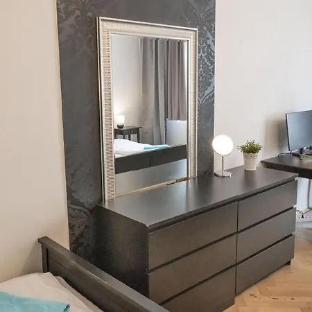 With 2 Bathrooms *