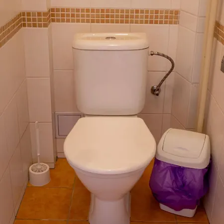 아파트 With 2 Bathrooms - 9 Min Walk To Old Town Square *
