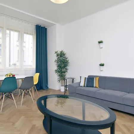 Apartment With 2 Bathrooms Prague