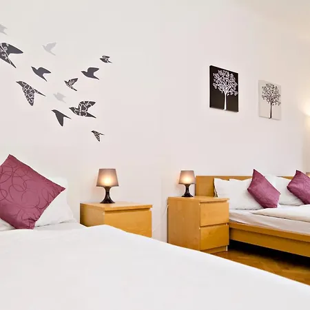 Apartment With 2 Bathrooms Prague